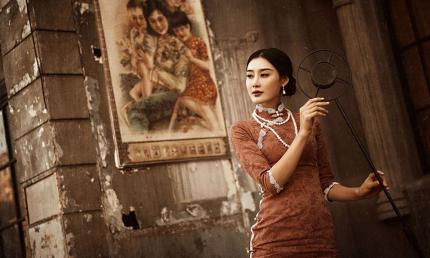 《春去春还归》李玲玉