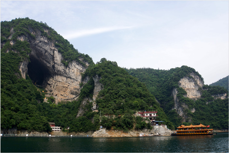 清江畫廊風景區是國家5a級風景區,也是湖北省的國家森林公園,屬湖北省